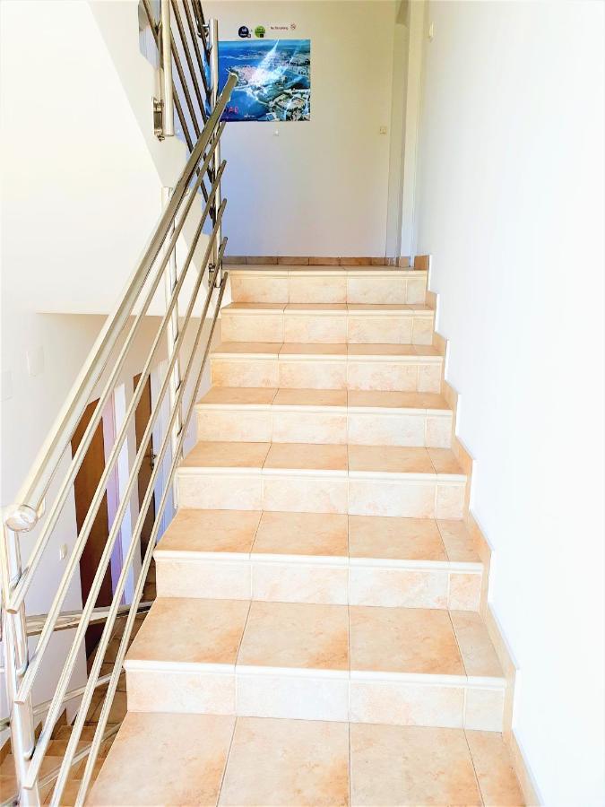 Apartment Zadar - Pine Diklo Екстер'єр фото